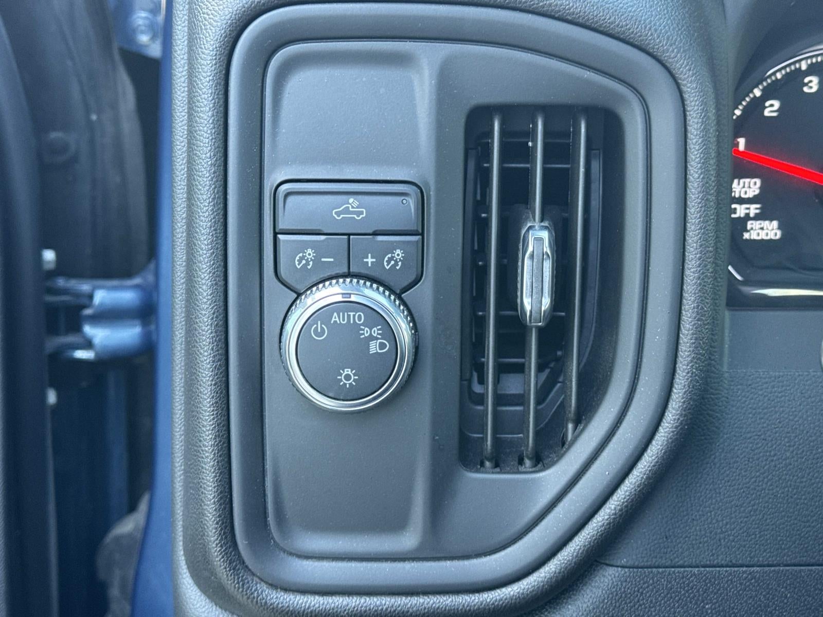 2024 GMC Sierra 1500 2WD Double Cab Standard Box Pro