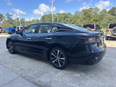 2022 Nissan Maxima SV