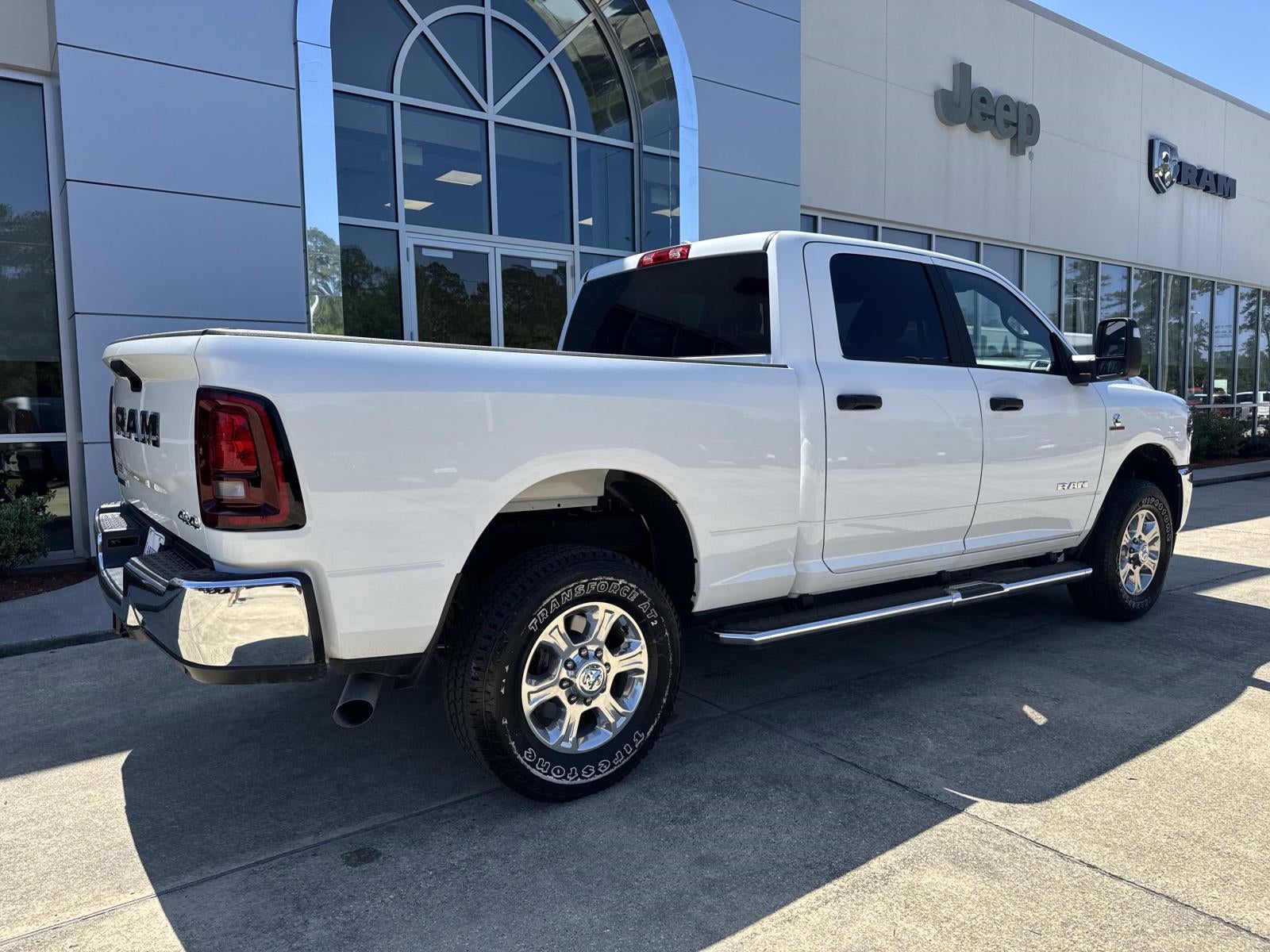 2025 RAM Ram 2500 Big Horn Crew Cab 4x4 6'4' Box