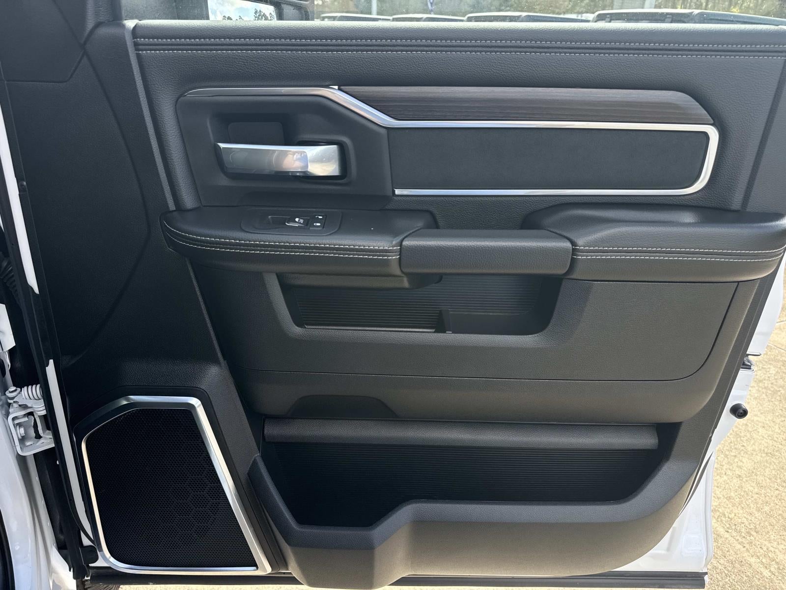 2026 RAM Ram 2500 Laramie Crew Cab 4x4 6'4' Box