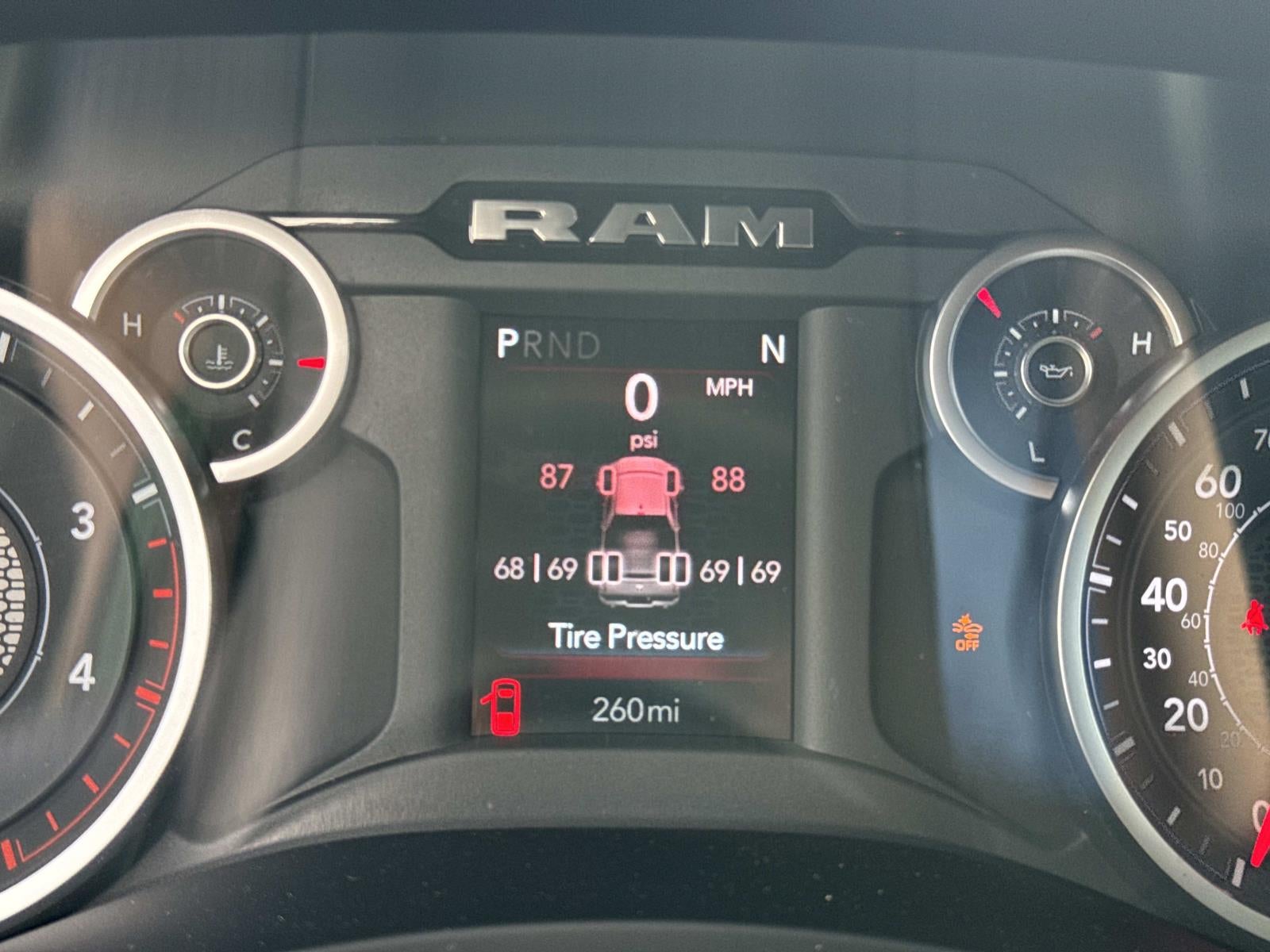 2026 RAM Ram 3500 Tradesman Crew Cab 4x4 8' Box