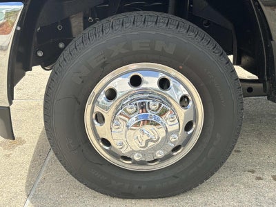 2026 RAM Ram 3500 Tradesman Crew Cab 4x4 8' Box