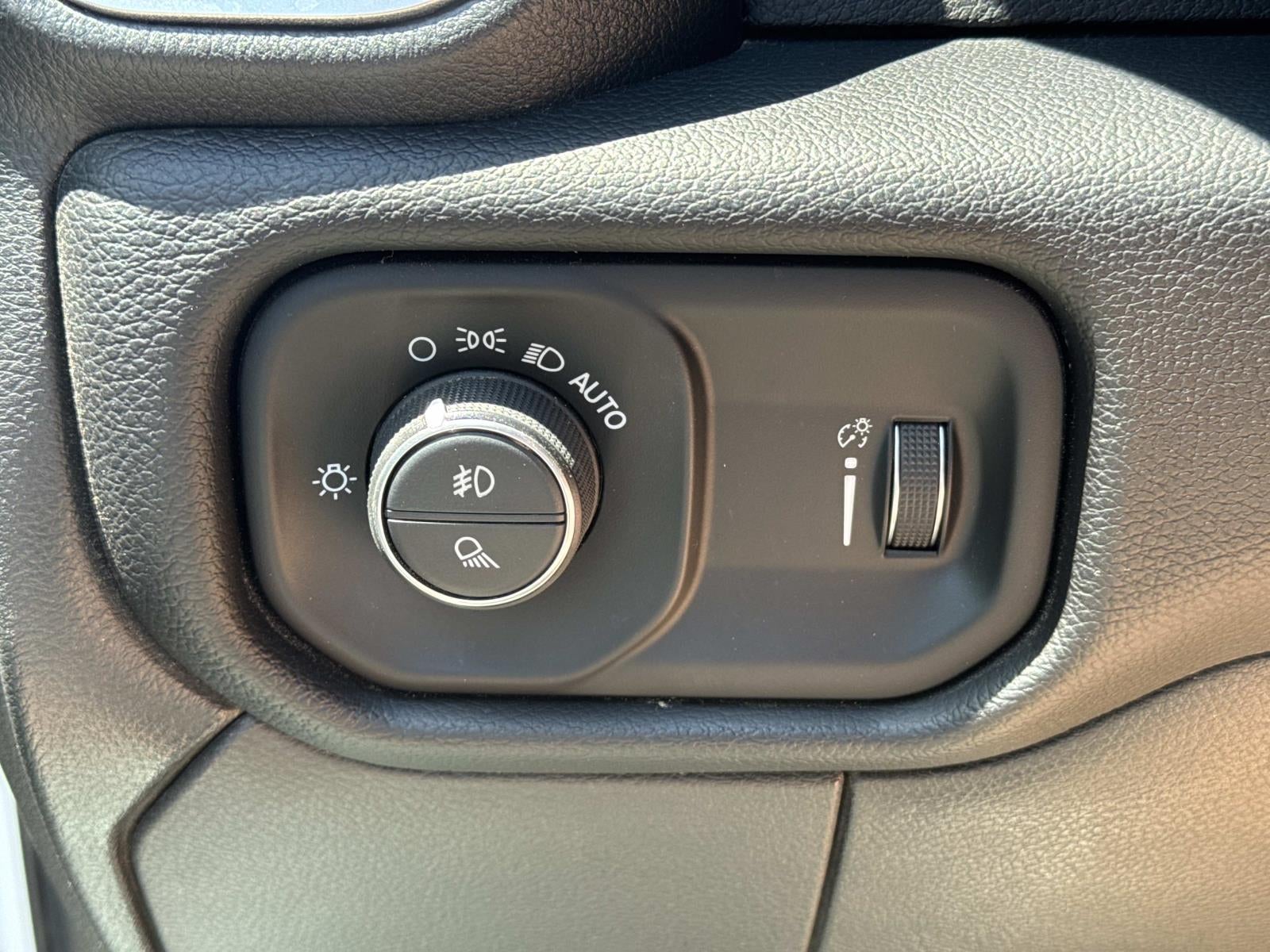 2024 RAM Ram 2500 Big Horn Crew Cab 4x4 6'4' Box