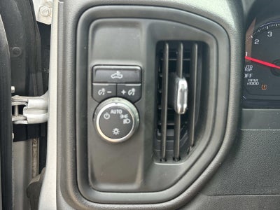 2020 Chevrolet Silverado 1500 2WD Crew Cab Short Bed Custom