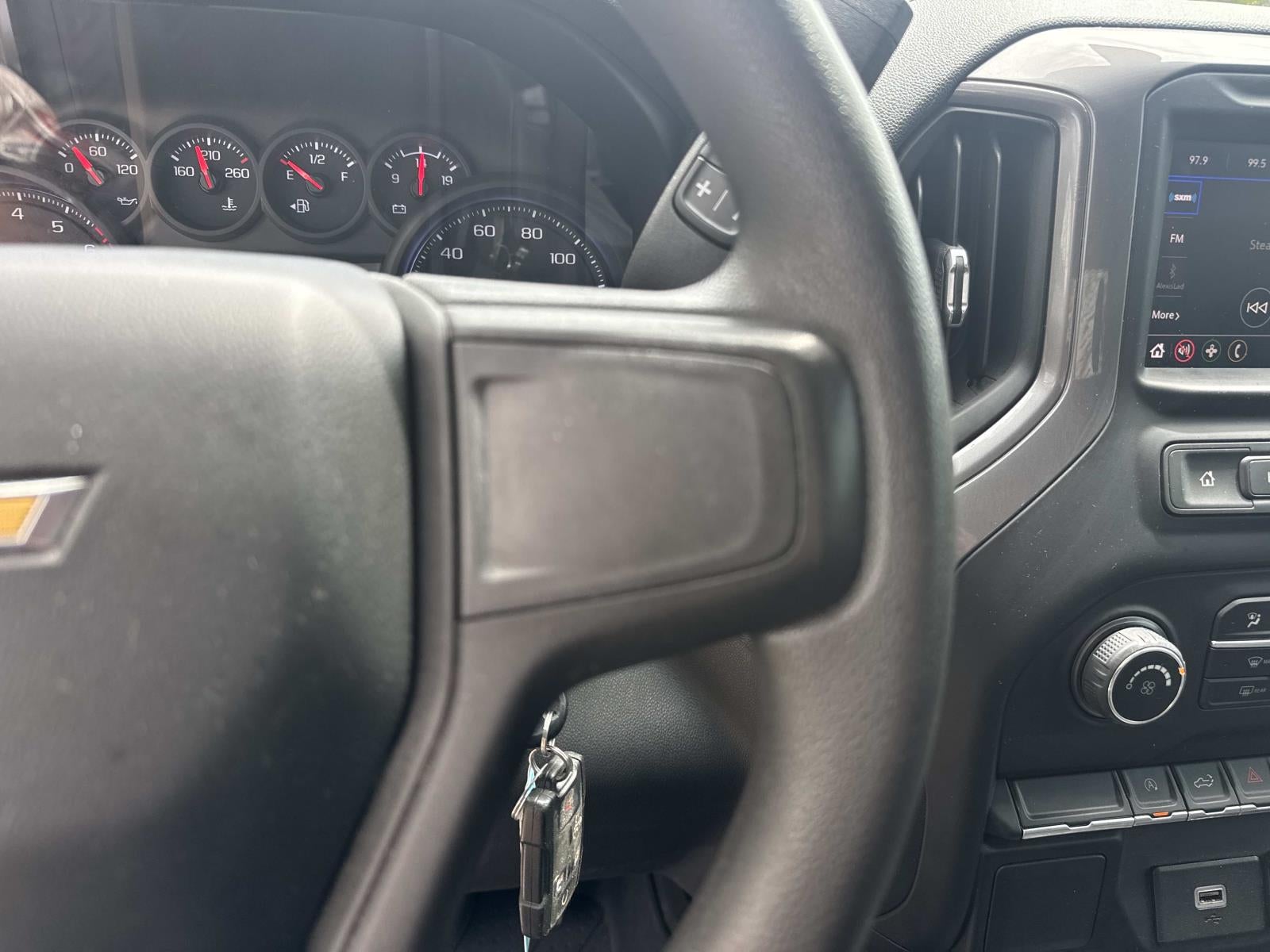 2020 Chevrolet Silverado 1500 2WD Crew Cab Short Bed Custom