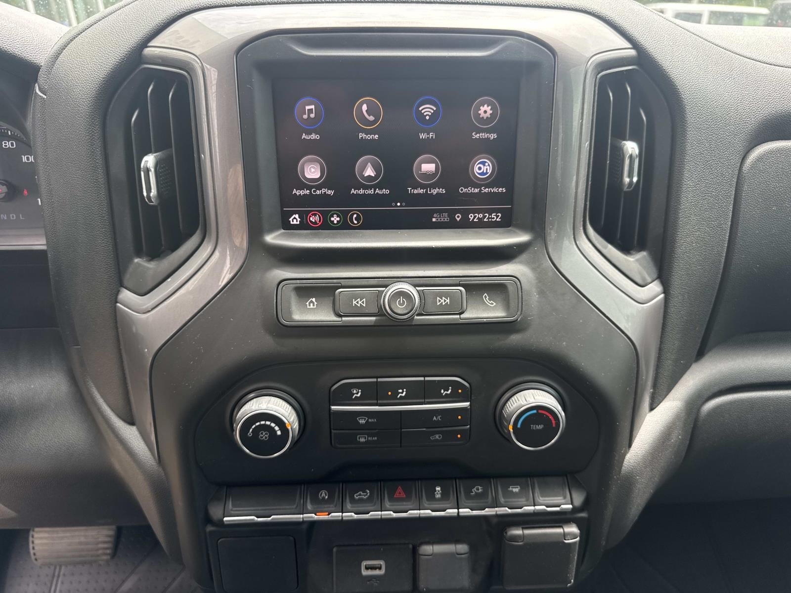 2020 Chevrolet Silverado 1500 2WD Crew Cab Short Bed Custom