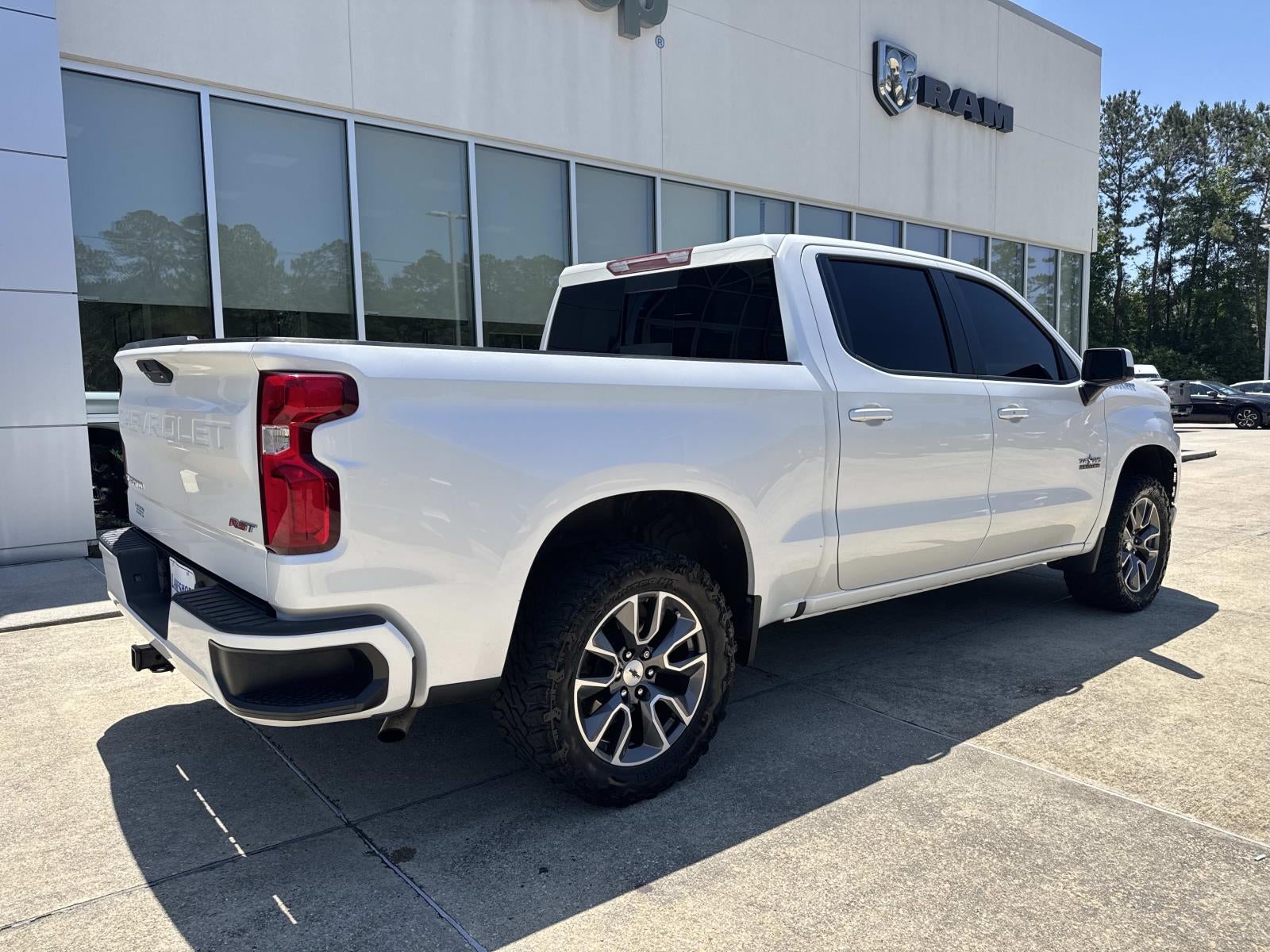 2020 Chevrolet Silverado 1500 2WD Crew Cab Short Bed RST