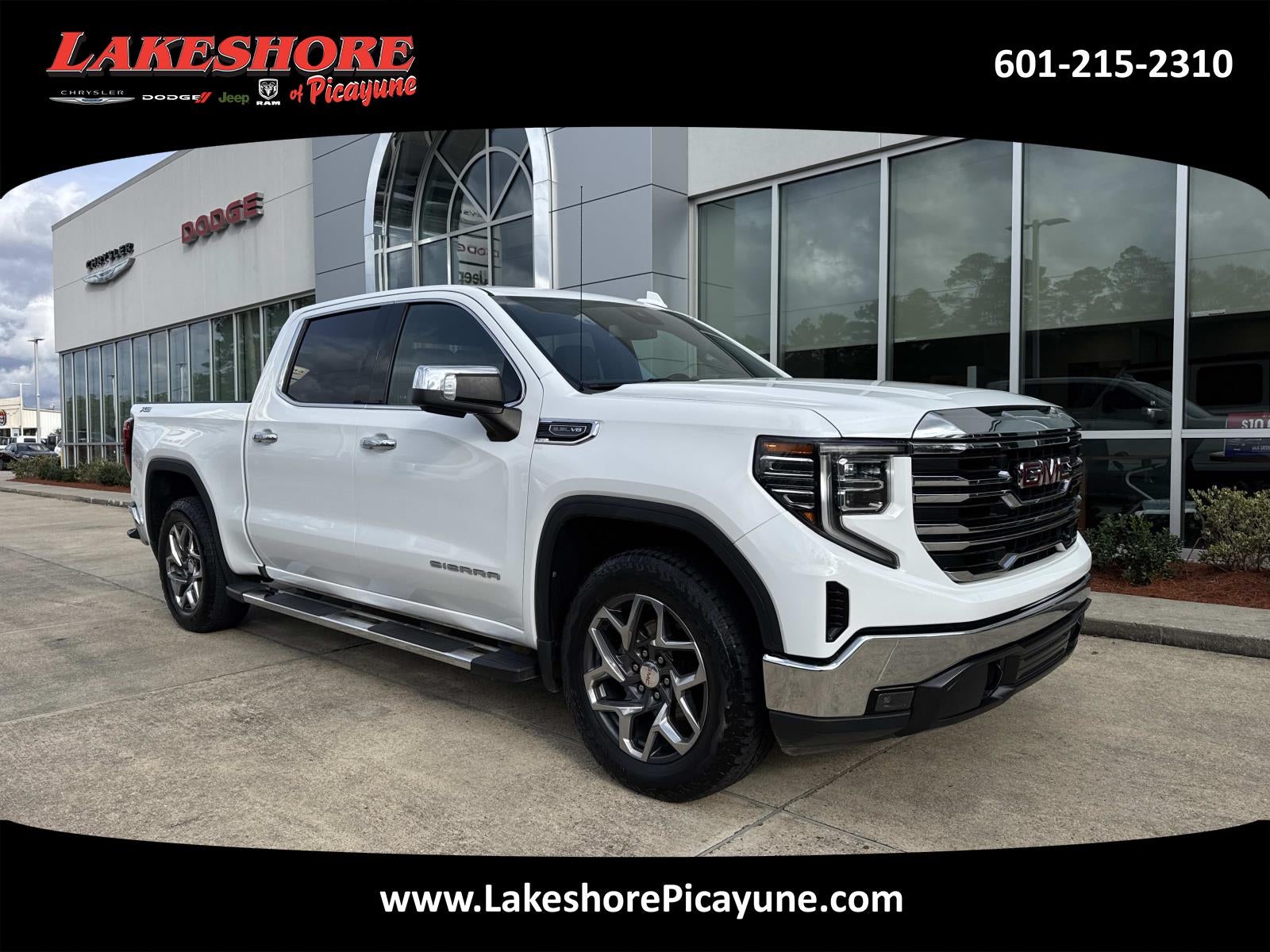 2022 GMC Sierra 1500 4WD Crew Cab Short Box SLT