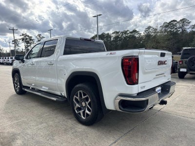 2022 GMC Sierra 1500 4WD Crew Cab Short Box SLT