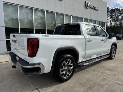 2022 GMC Sierra 1500 4WD Crew Cab Short Box SLT