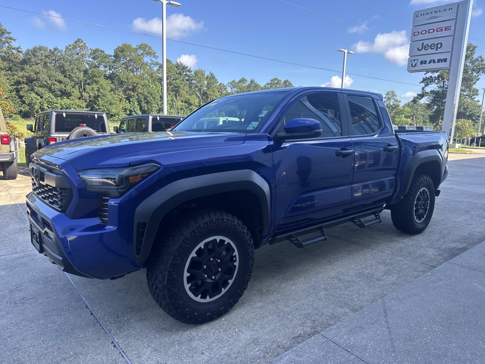 2025 Toyota Tacoma TRD Off Road
