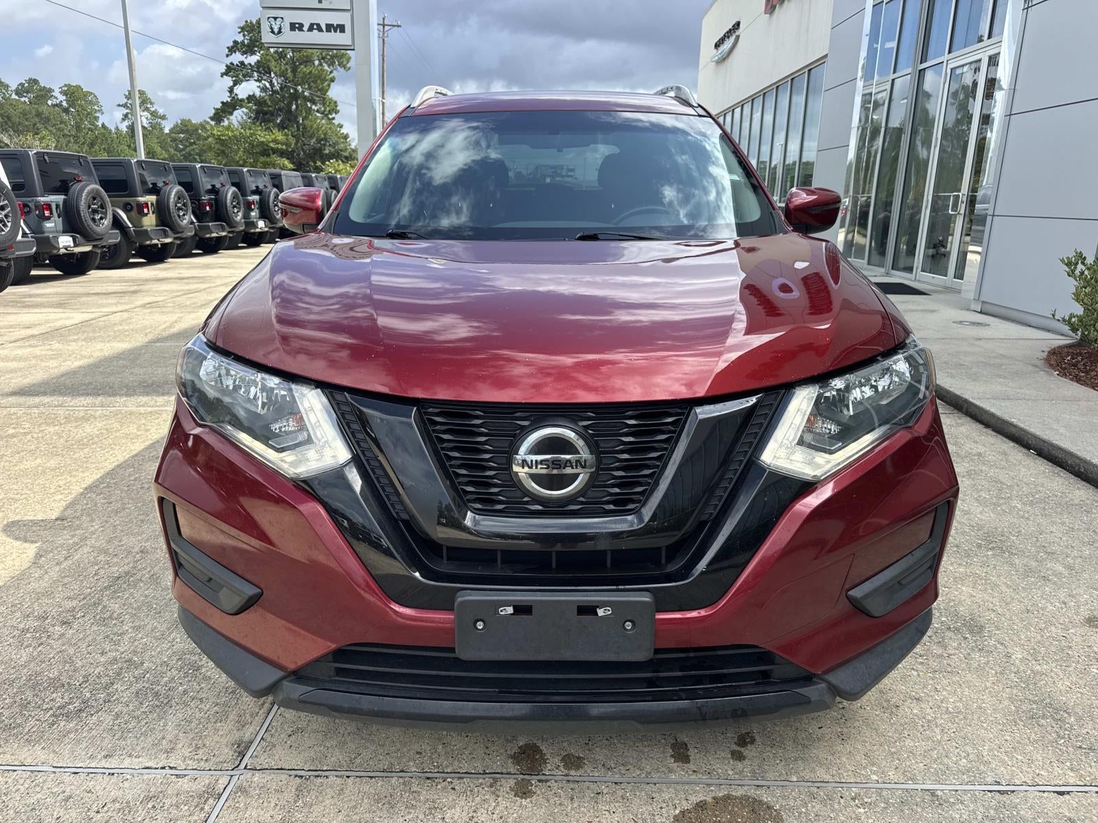 2018 Nissan Rogue SV