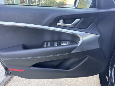 2025 Genesis G70 2.5T RWD