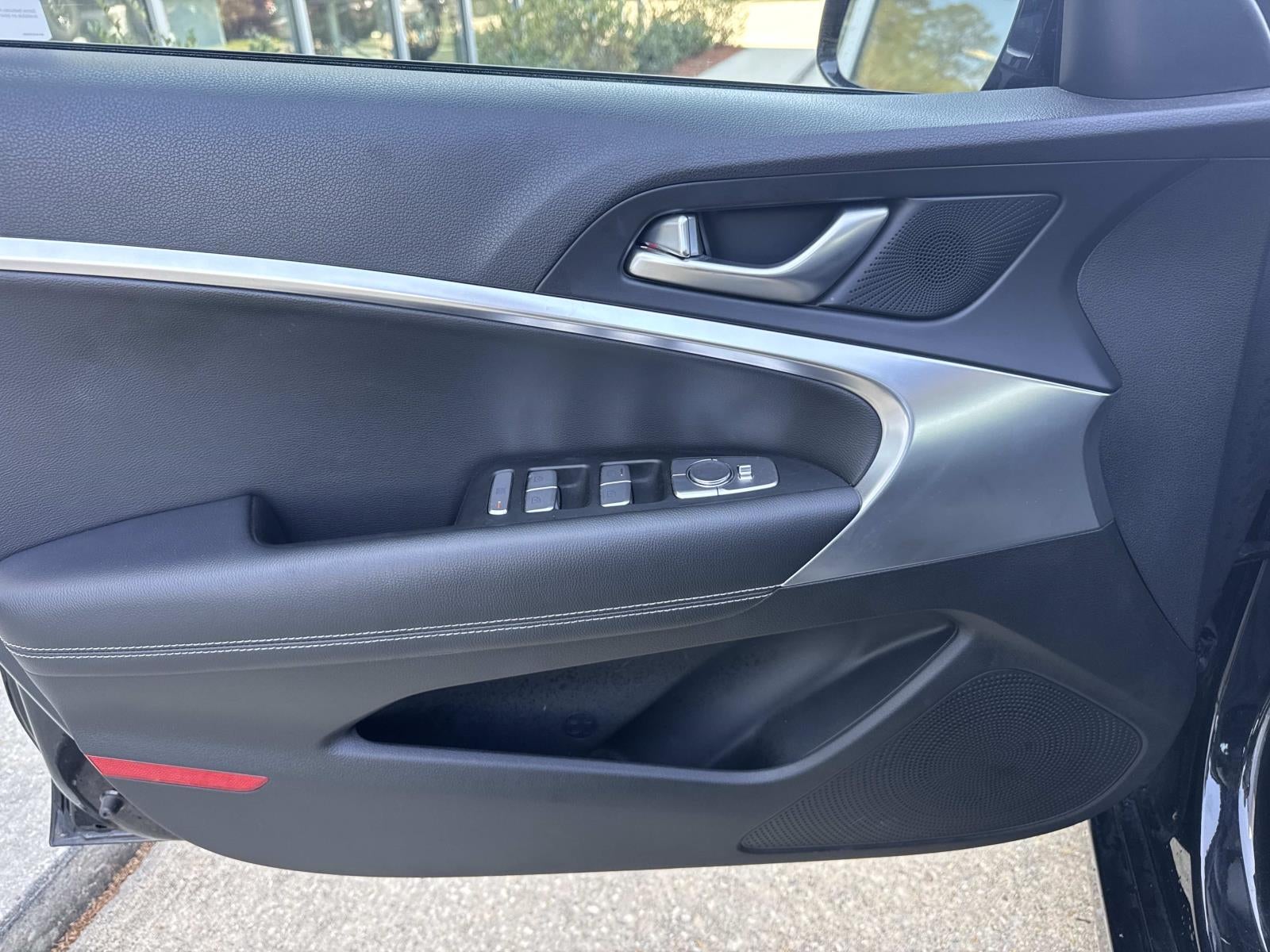 2025 Genesis G70 2.5T RWD