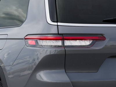 2027 Jeep Grand Cherokee L Laredo