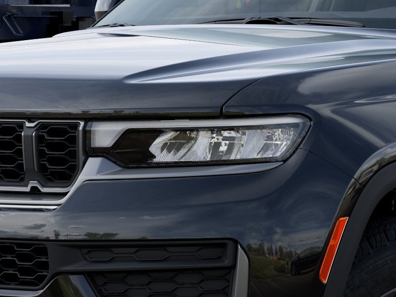 2027 Jeep Grand Cherokee L Laredo Altitude