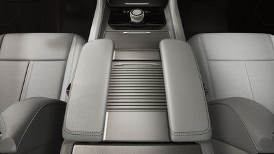 2026 Jeep Grand Wagoneer 4x2